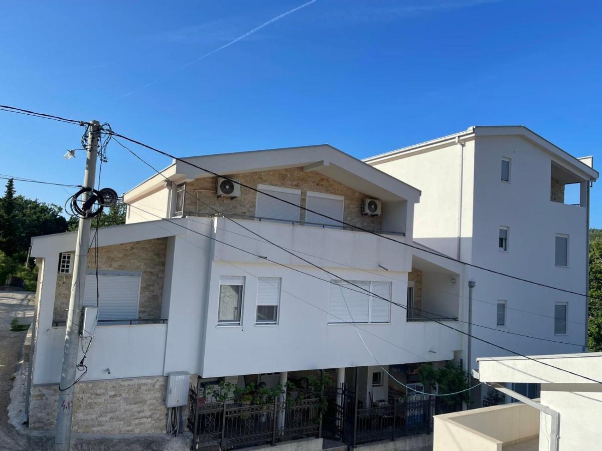 Relax Apartmani 苏托莫雷 外观 照片